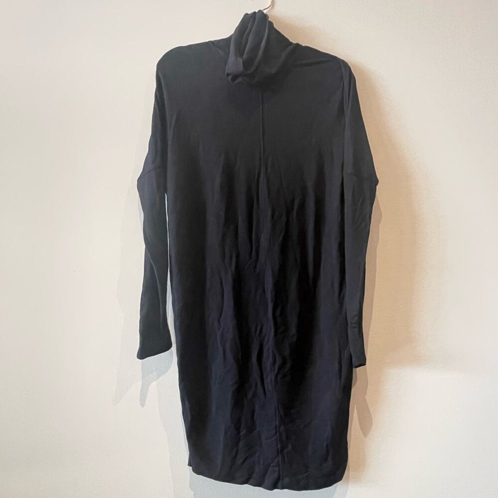 Kit + Ace mock neck black long sleeve shift dress size 6